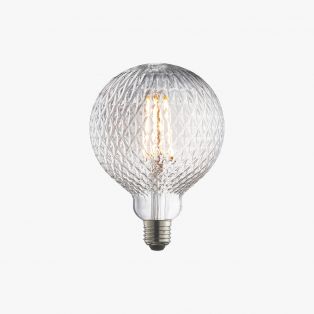 Garnet LED facet globe shaped bulb with clear glass